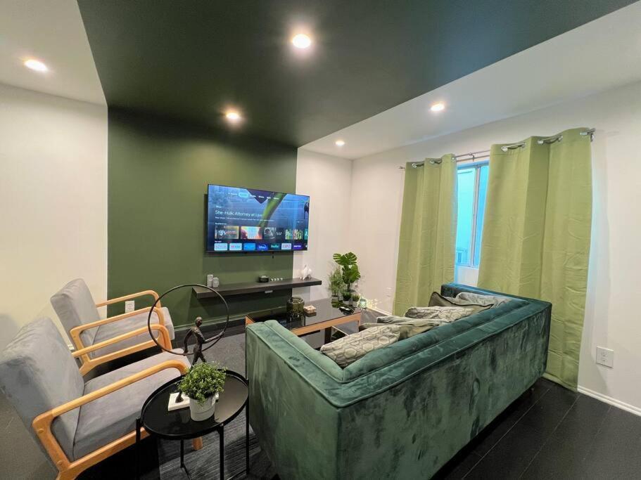 Hollywood Green Habitat Los Angeles Exterior photo